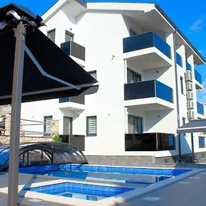 Buba **** Apartment Novi Vinodolski